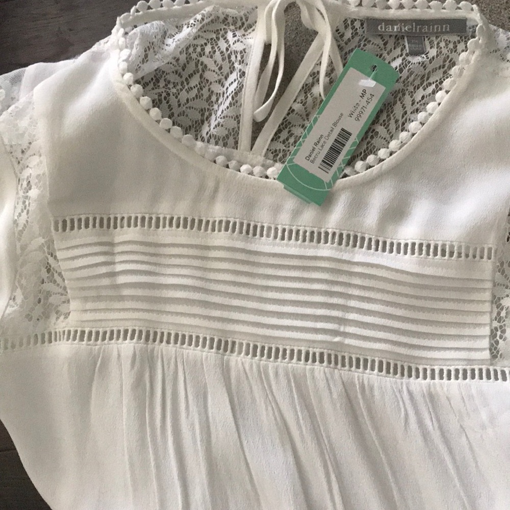 👚 NWT Daniel Rainn white blouse petite medium - Picture 4 of 7